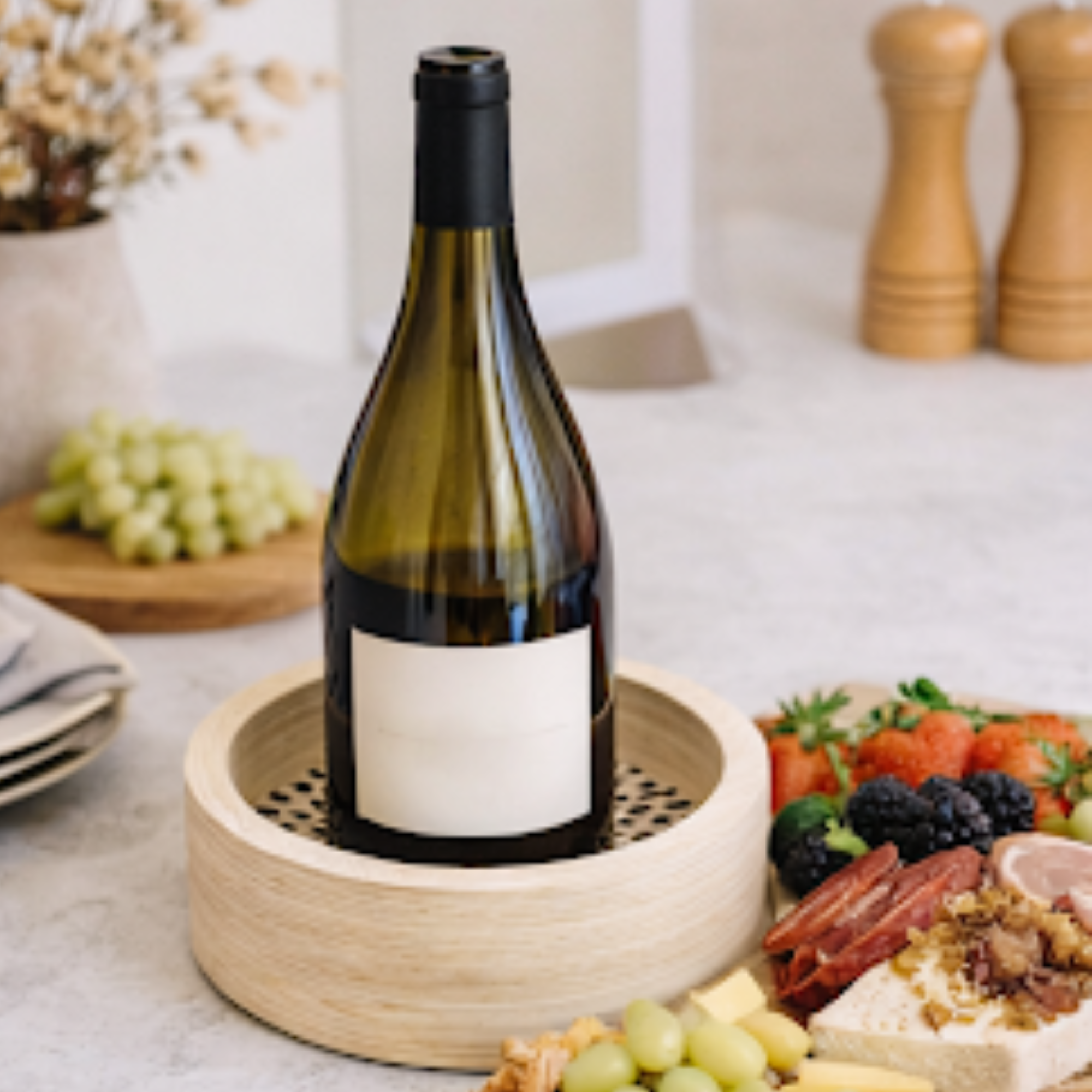 WINE BOTTLE HOLDER